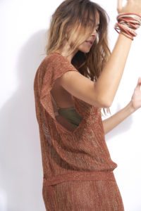 poncho de plage en maille terracotta avec ceinture amovible